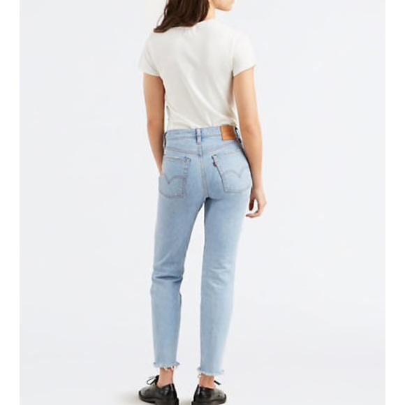 Wedgie Fit Jeans - Picture 2 of 8